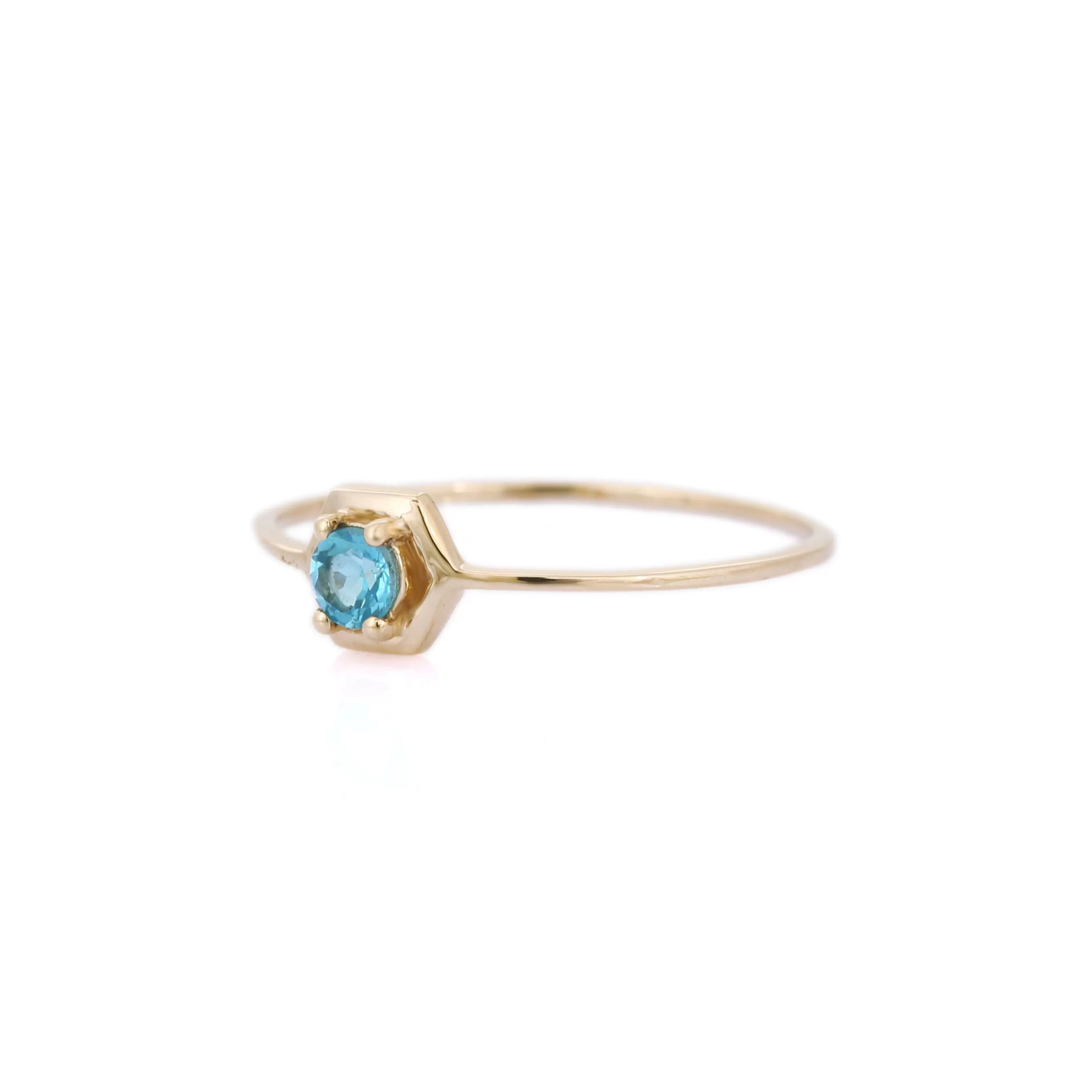 14K Yellow Gold Blue Topaz Ring