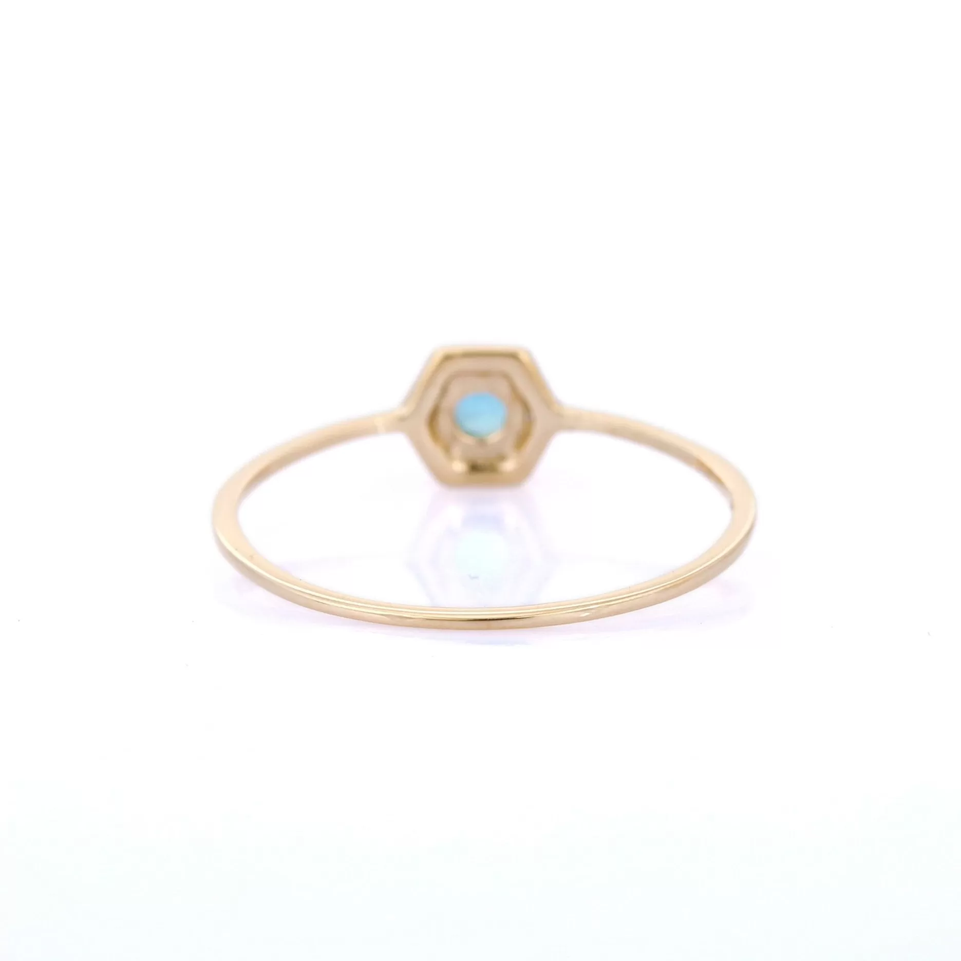 14K Yellow Gold Blue Topaz Ring