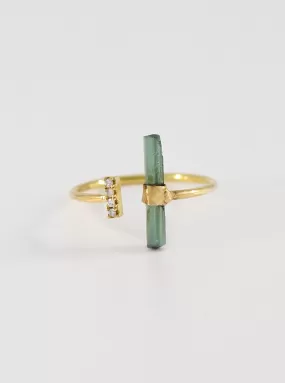 18K Solid Gold Green Tourmaline Bar Ring with Diamond