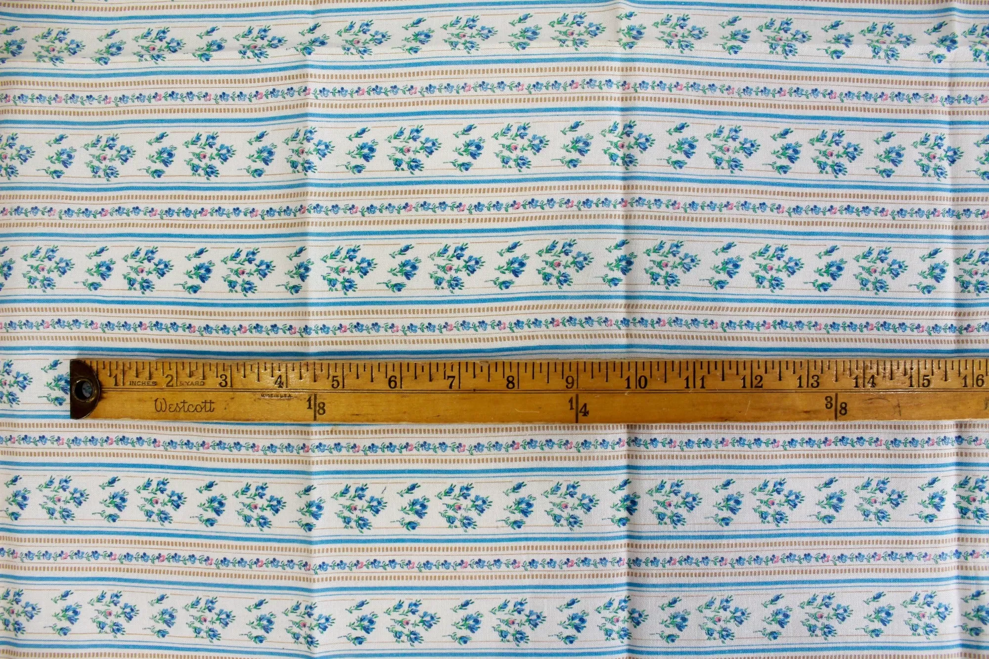 1930s 40s Floral Stripe Print Feedsack Cotton Fabric (Seamed)