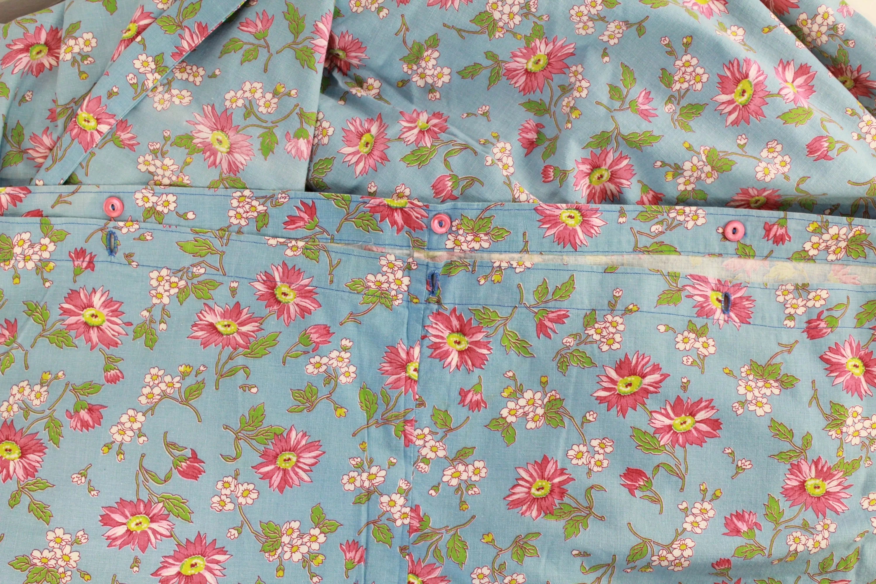 1940s Daisy Print Cotton Duvet Cover, 71" x 68"