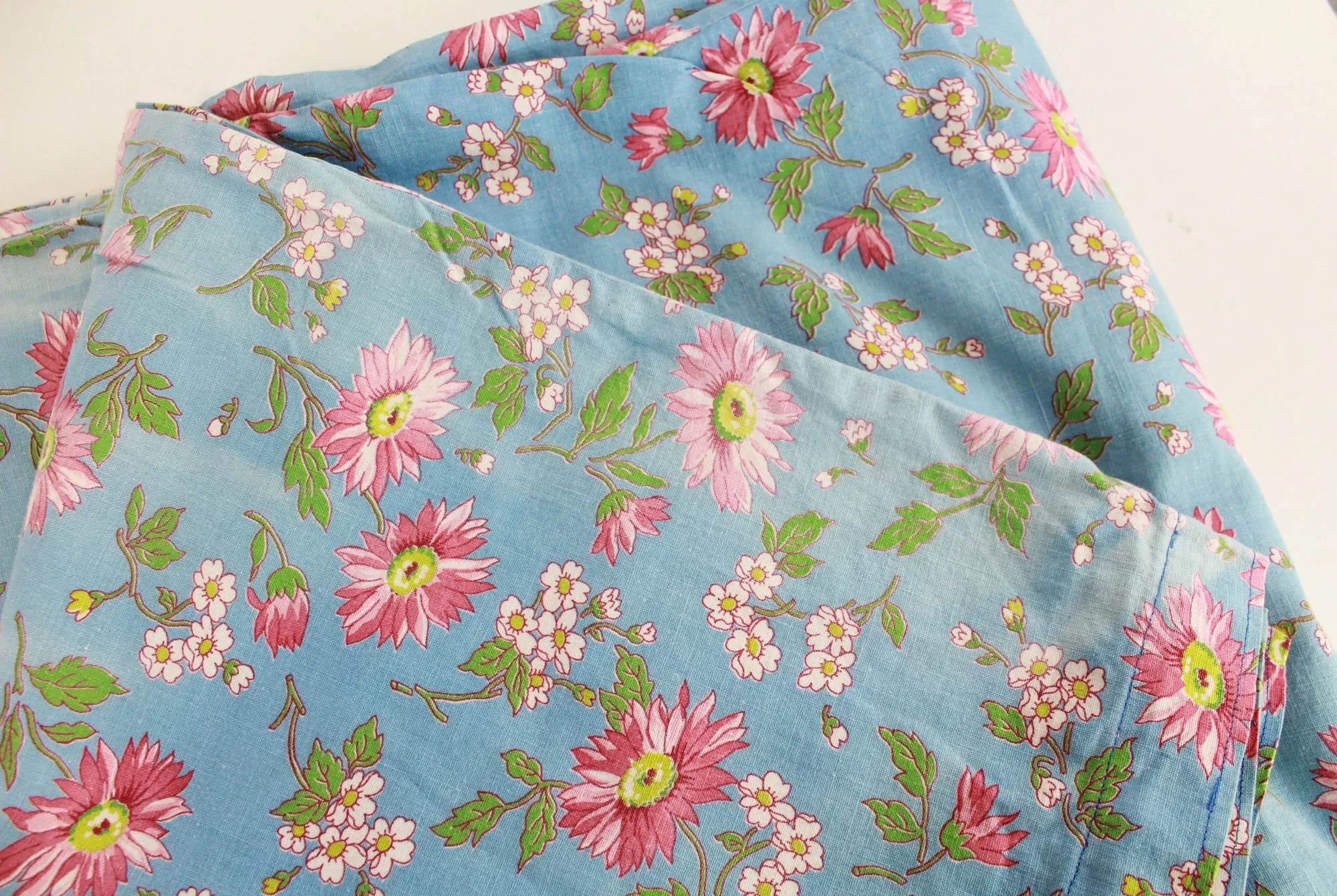 1940s Daisy Print Cotton Duvet Cover, 71" x 68"