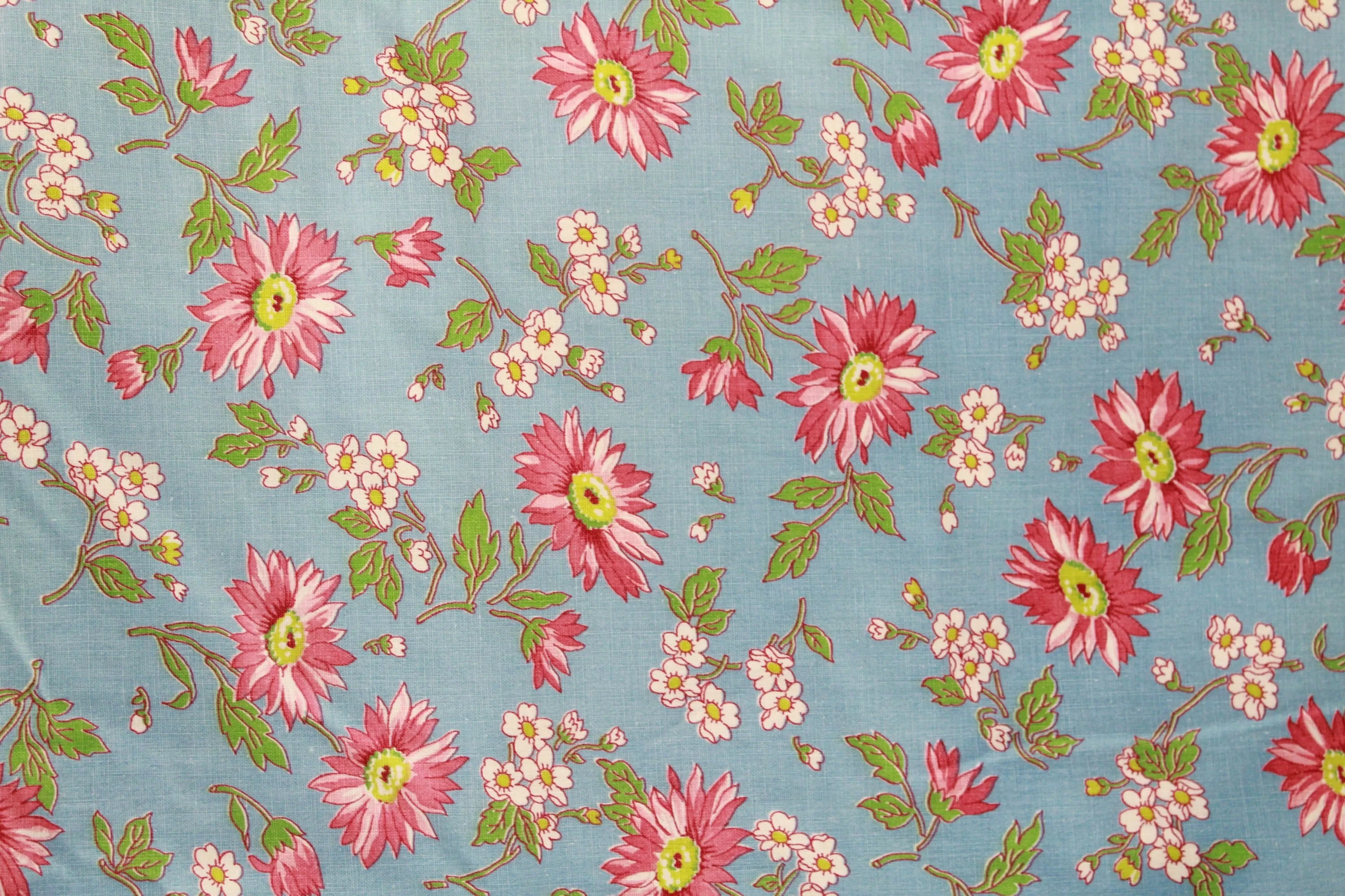 1940s Daisy Print Cotton Duvet Cover, 71" x 68"