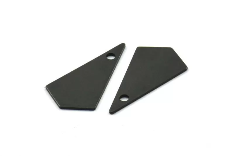 22mm Black Triangle, 10 Oxidized Brass Black Triangle Charms with 1 holes (22x12x0.60mm) U016 S207