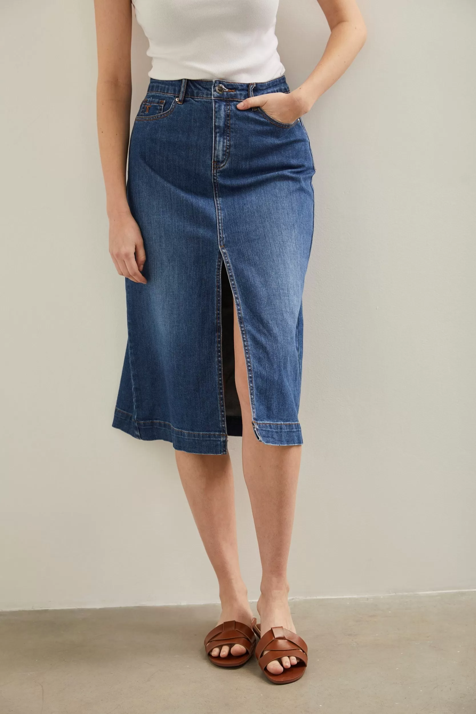 A line denim skirt