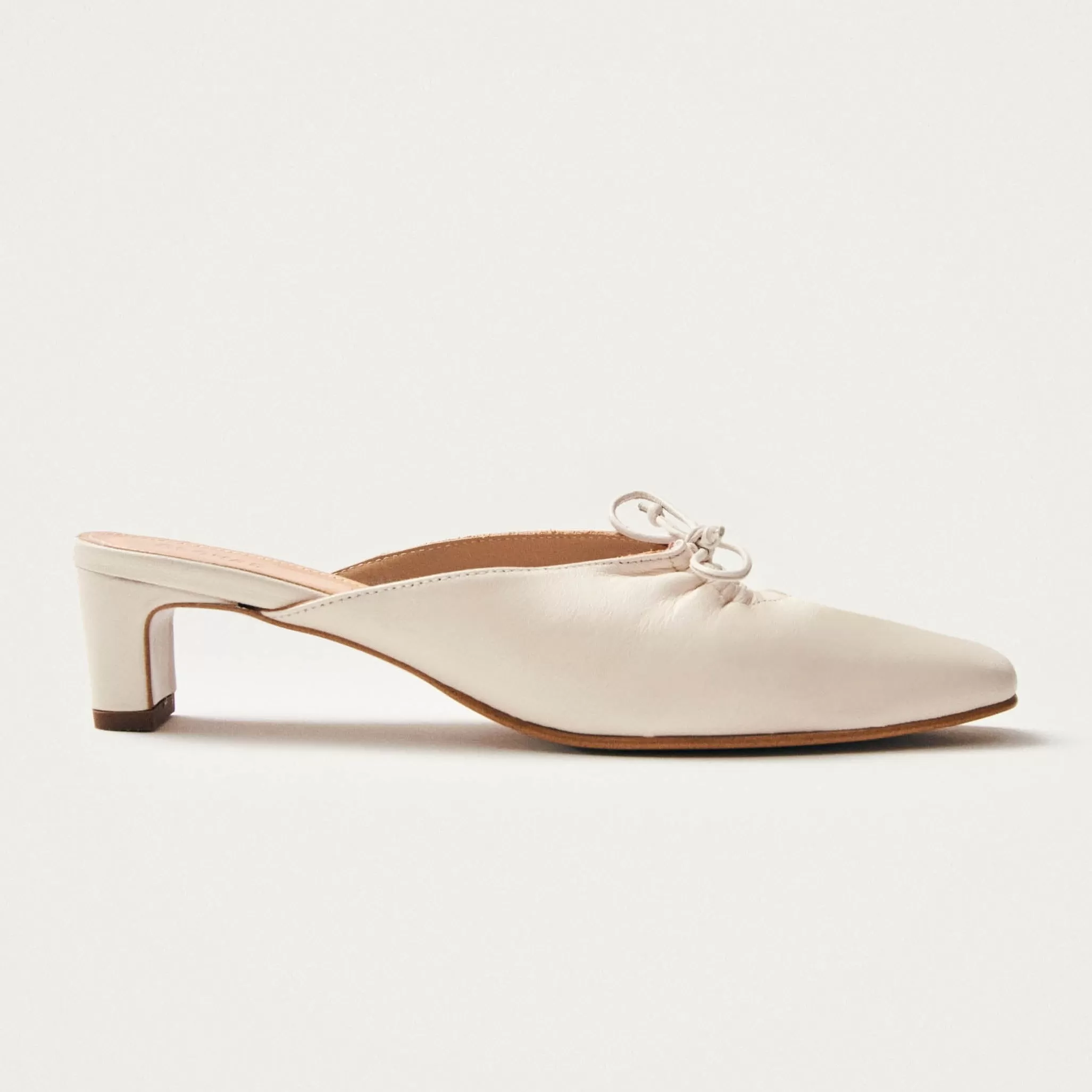 Amar Cream Leather Mules