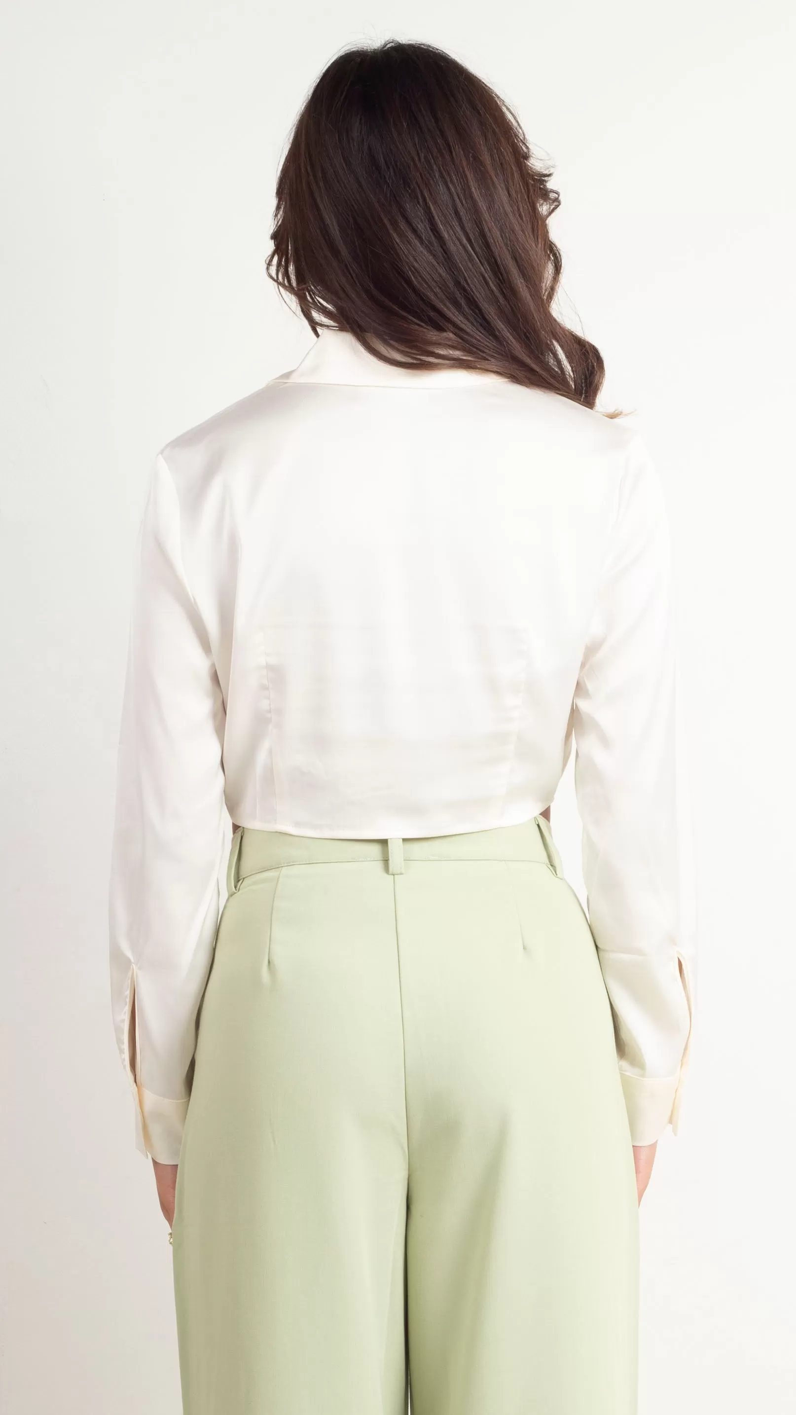 Avery Tie Front Cropped Button Down - Ivory