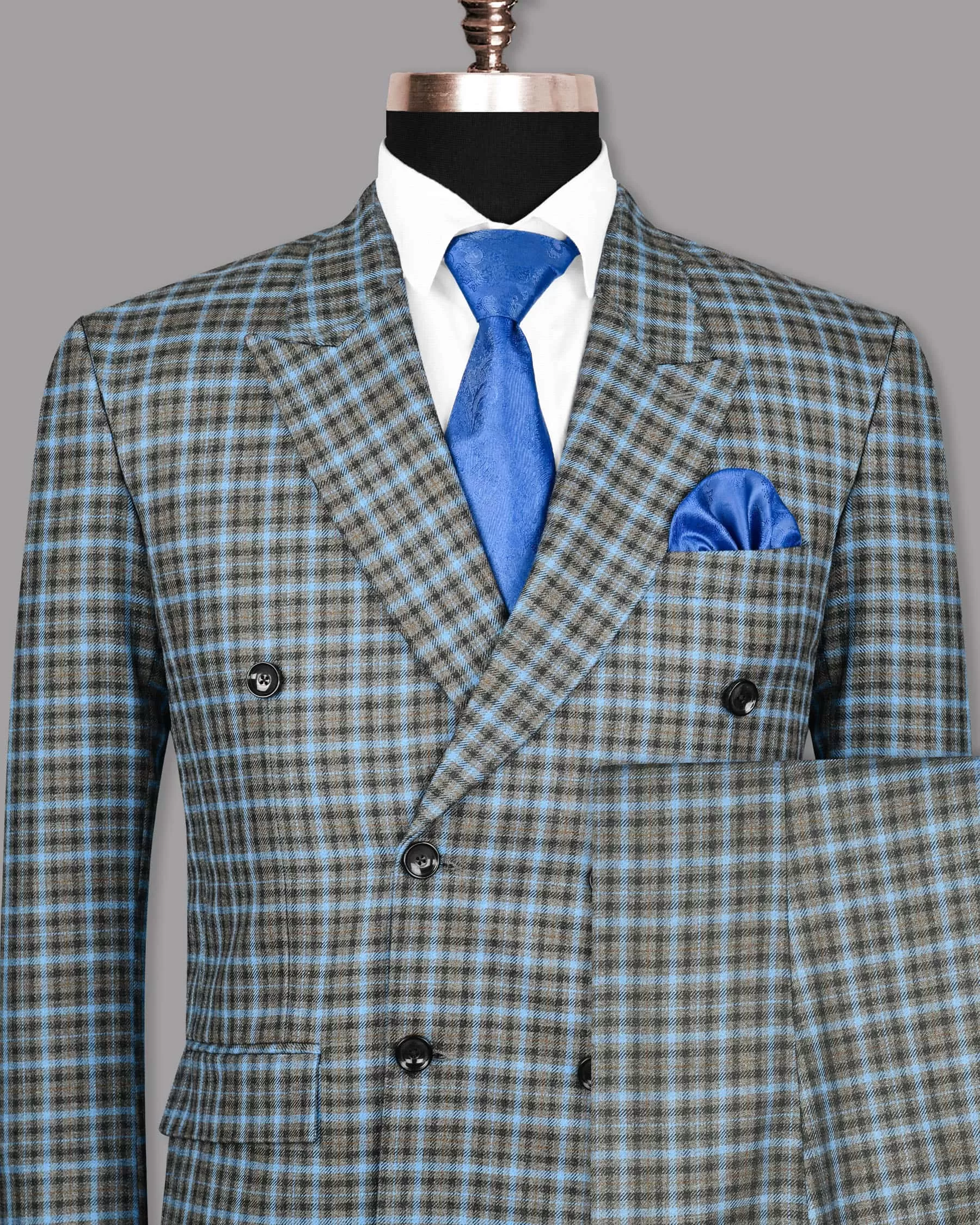 Bandicoot Gray micro Checked Double Breasted Suit