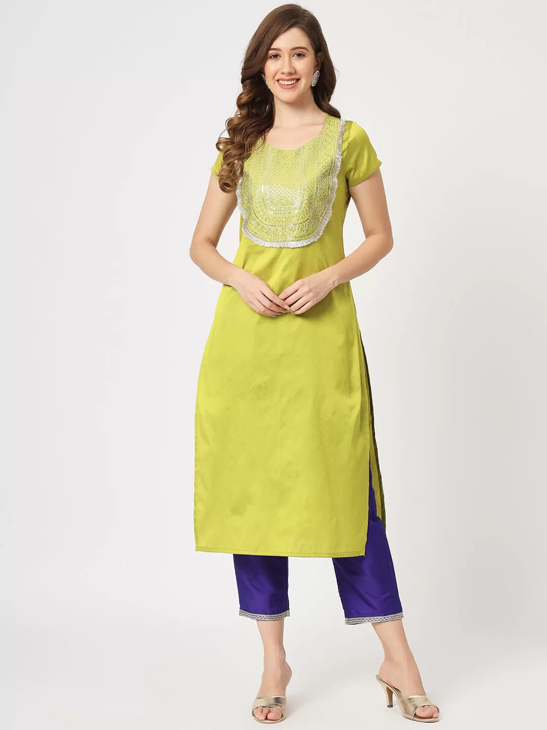 Festive U-Shape Embroidered Kurta With Contrasting Pants