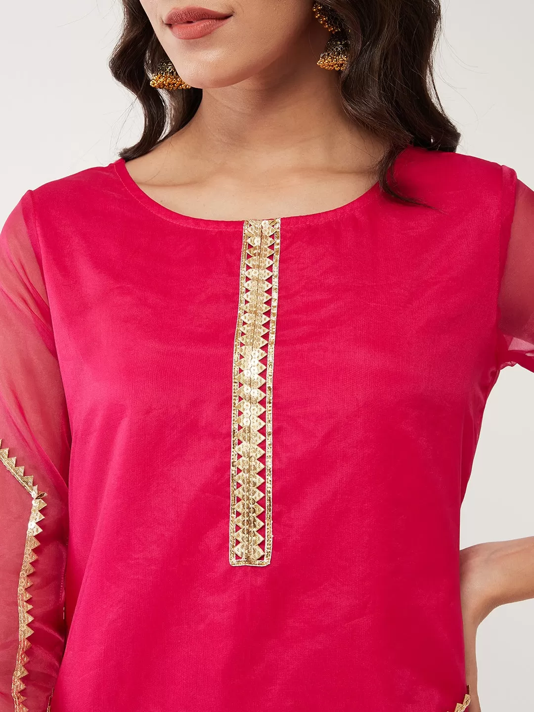 Fusion Short Kurta With Lace Detailing