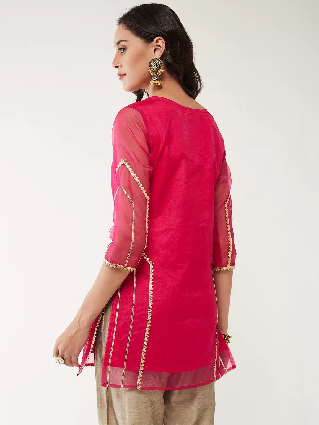 Fusion Short Kurta With Lace Detailing