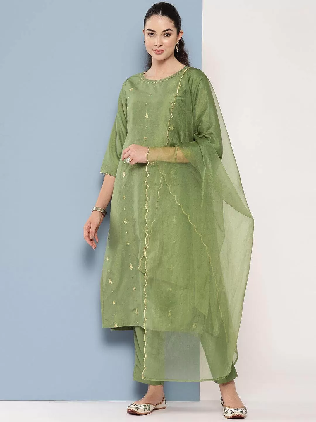 Green Chinon Solid Kurta with Pant and Dupatta