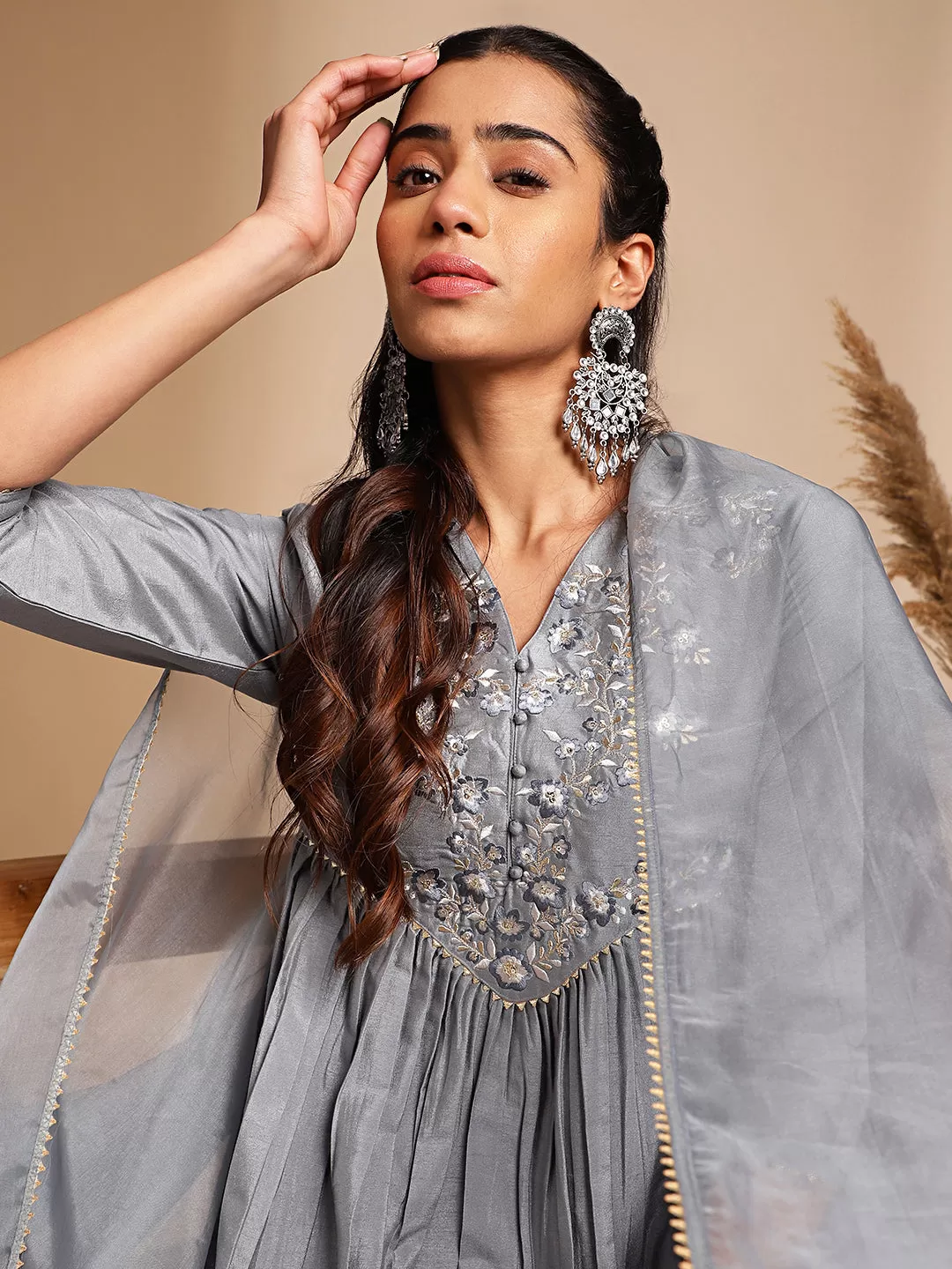 Grey Crepe Silk Yoke Embroidered Kurta Pant Set