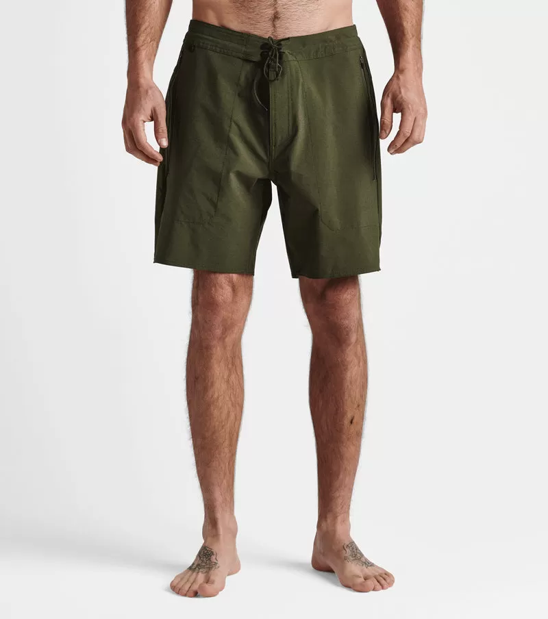 Layover Trail 3.0 18'' Hybrid Travel Shorts Packable