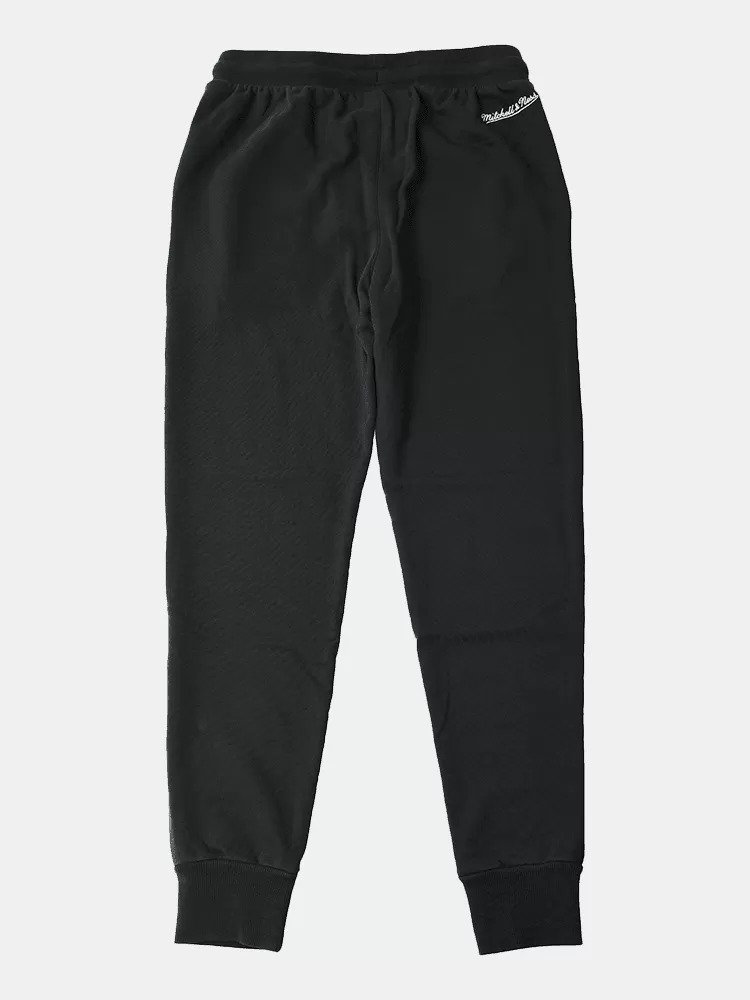 Mitchell & Ness Bulls Vintage Logo Trackpants - Black