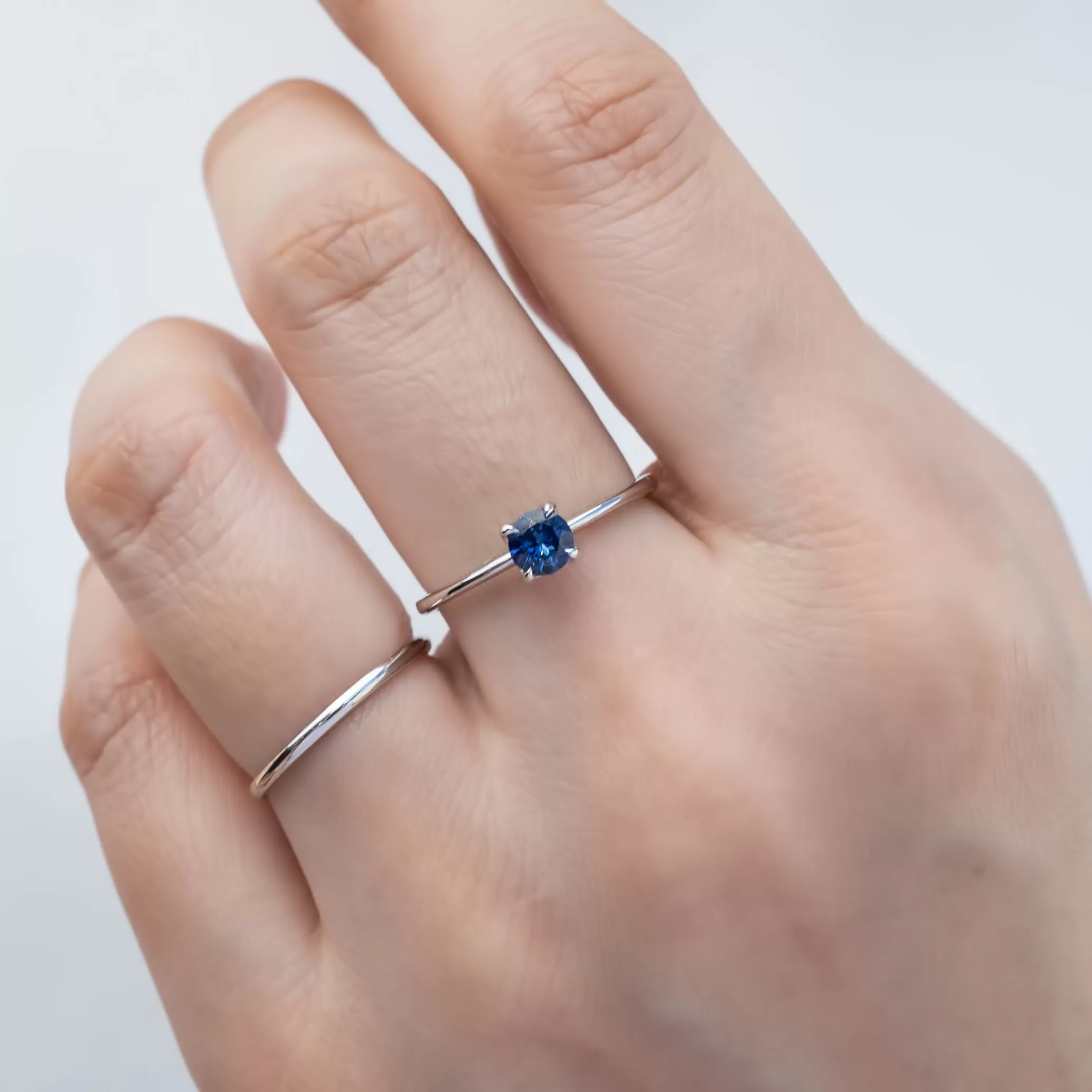 Sara Ring 4.5mm 0.45ct Blue Umba Sapphire 14K White Gold (One of a kind)