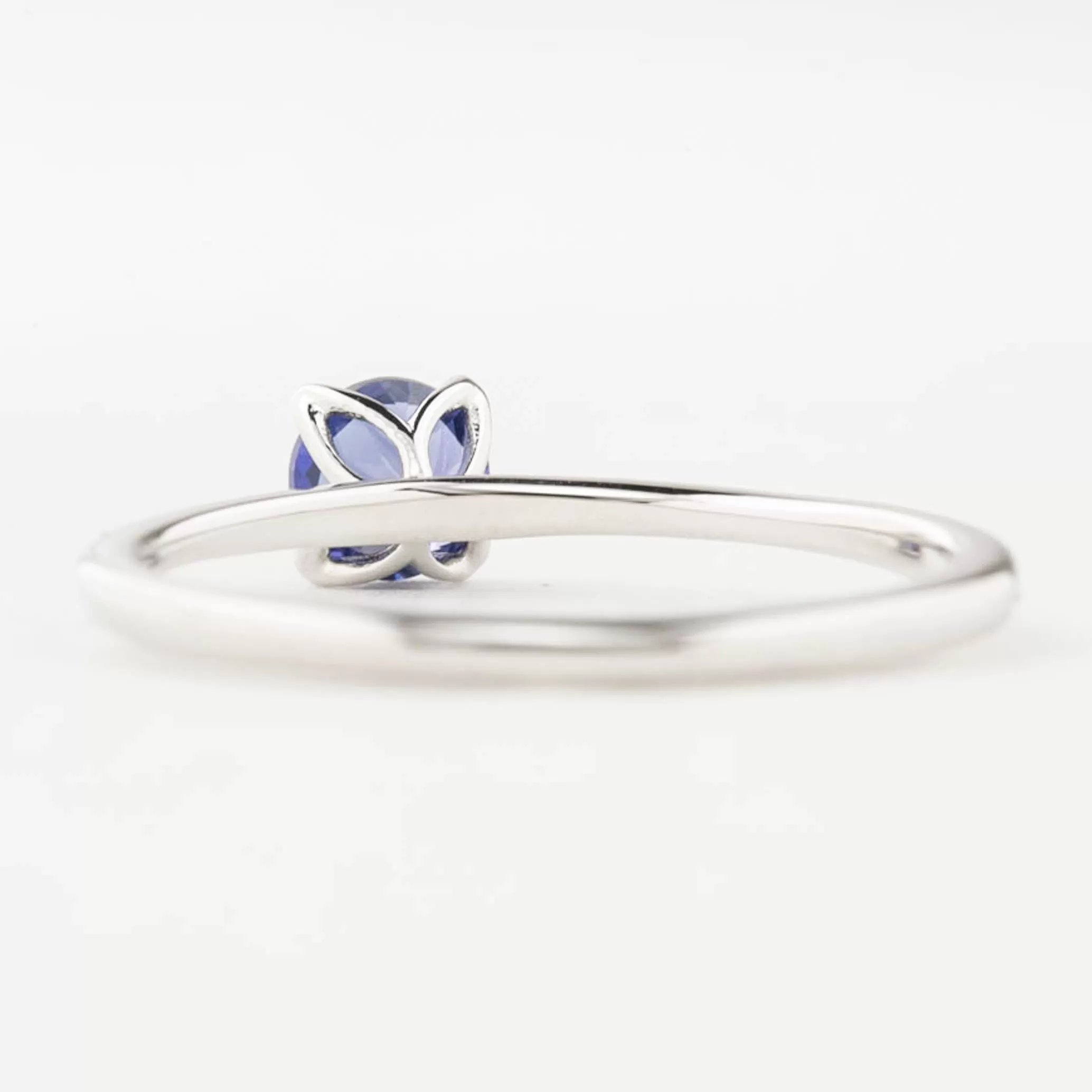 Sara Ring 4.5mm 0.45ct Blue Umba Sapphire 14K White Gold (One of a kind)