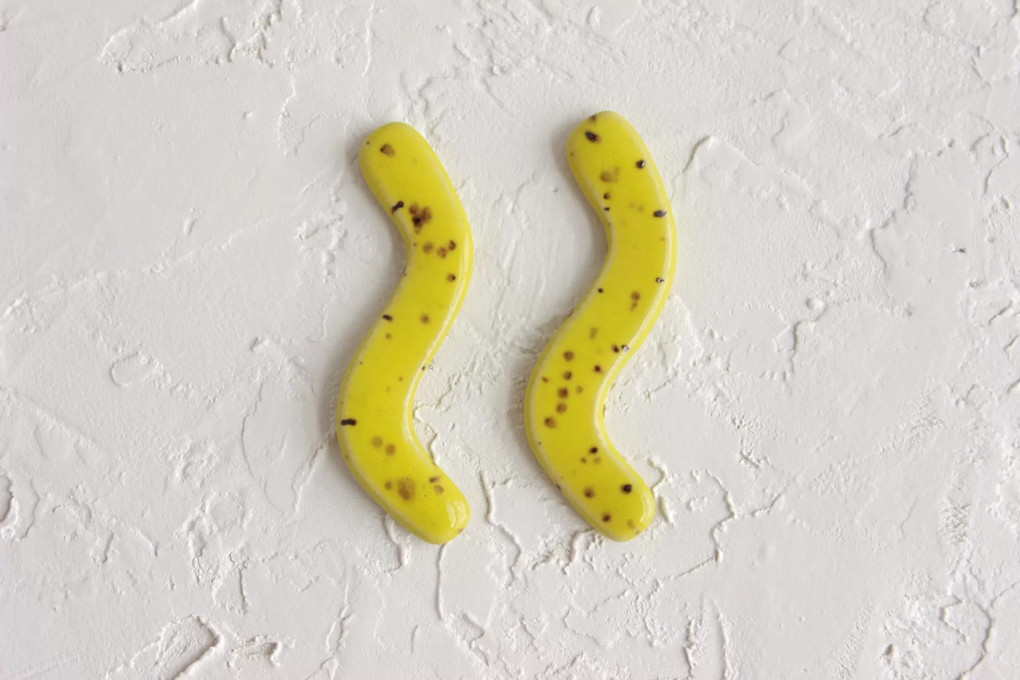 Speckled Chartreuse Squiggle Stud Earrings