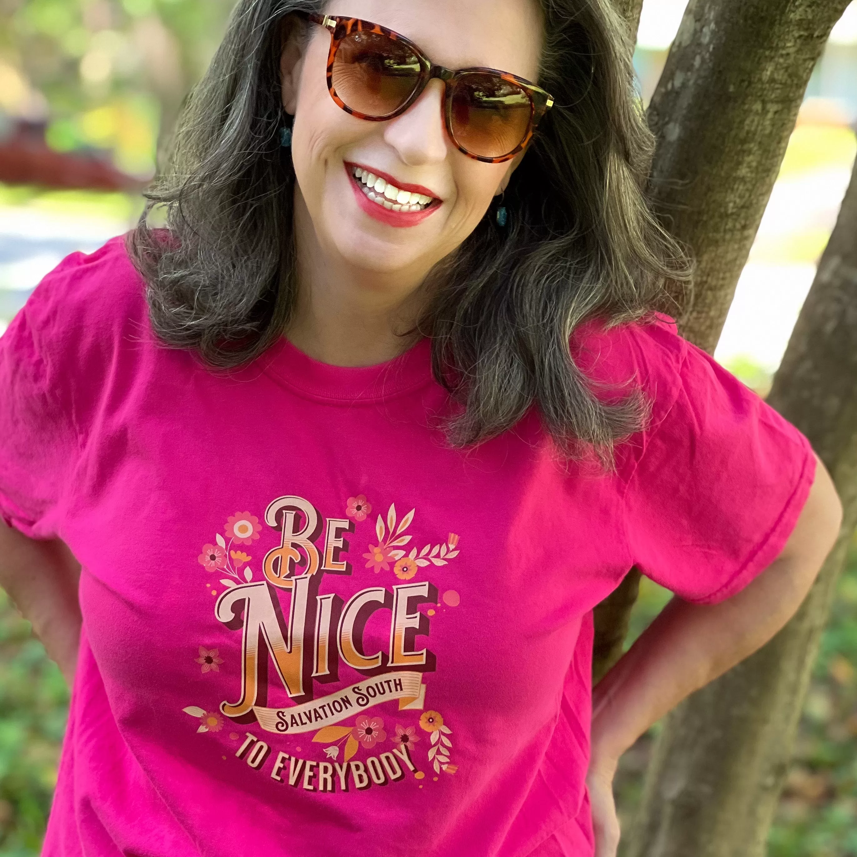 The Be Nice To Everybody T-shirt - Pink