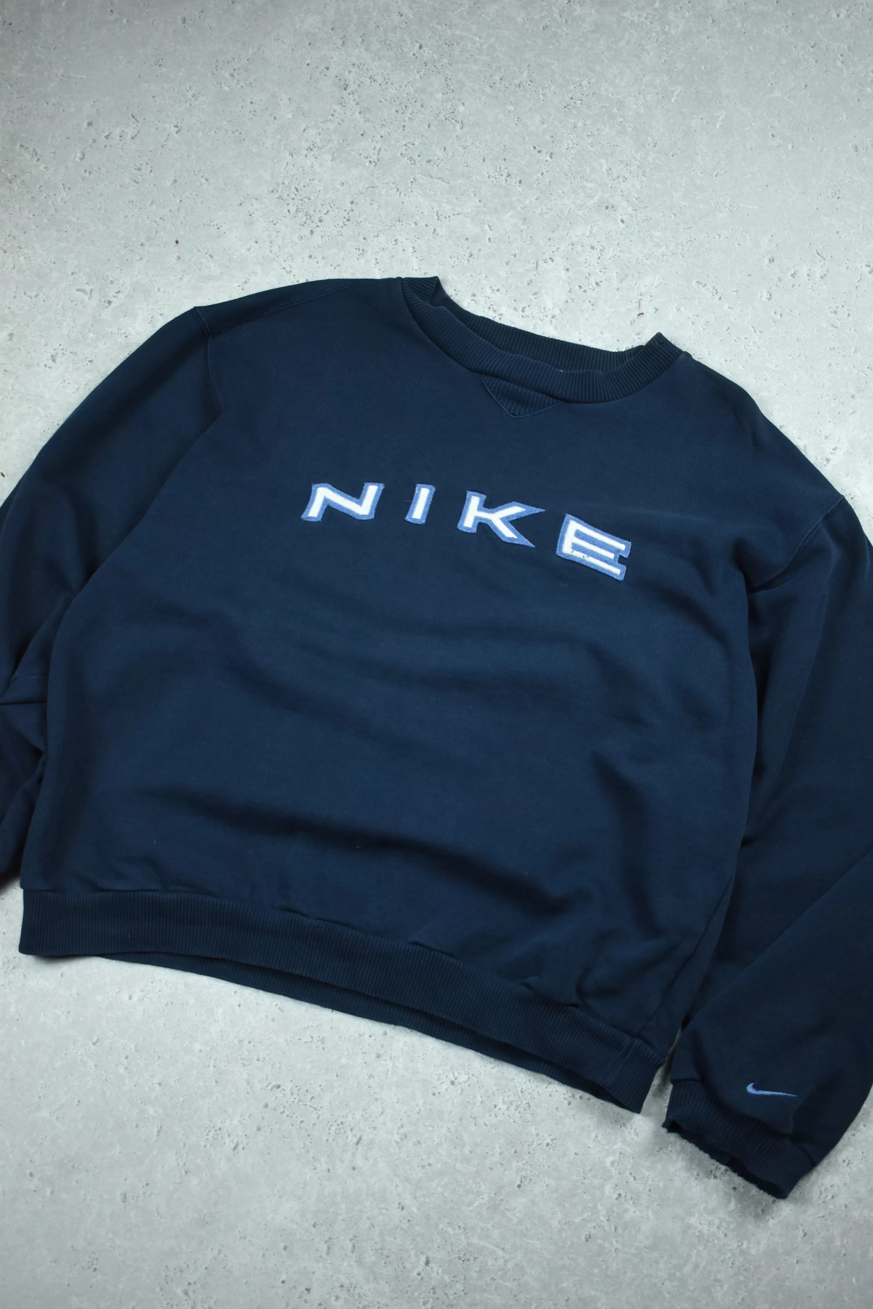 Vintage Nike Embroidered Logo Sweatshirt Small